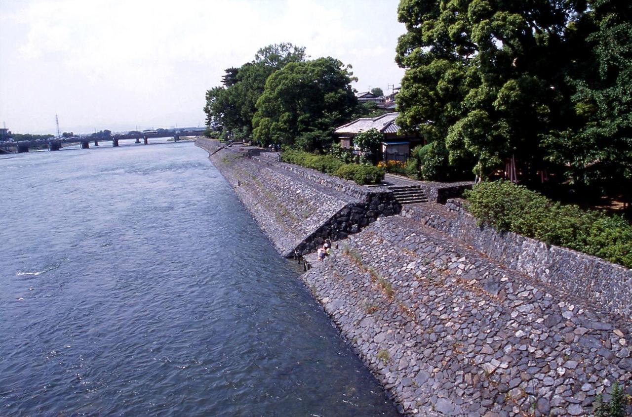 Hanayashiki Ukifune-En Uji Exterior photo