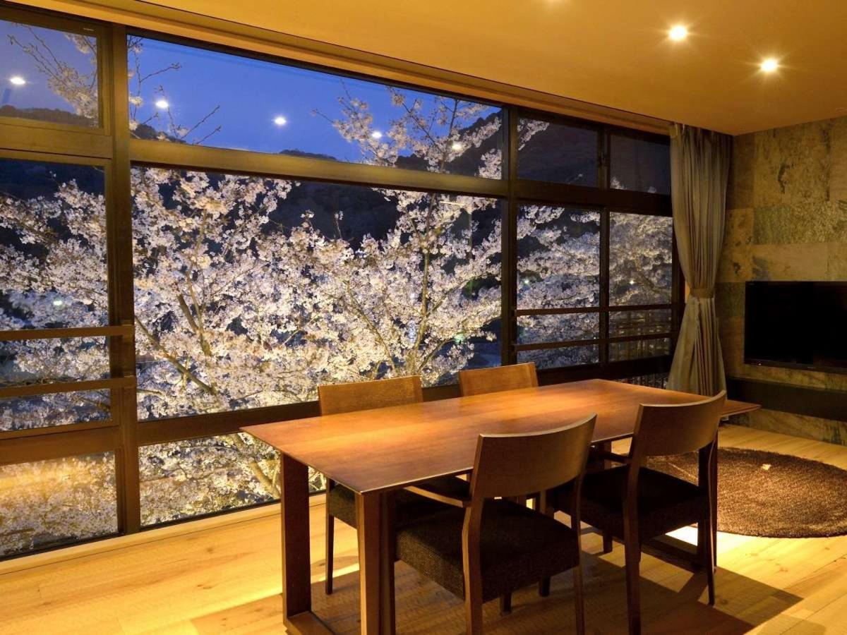 Hanayashiki Ukifune-En Uji Exterior photo